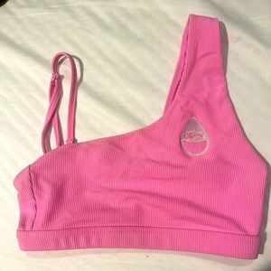 Beach riot Rumble Sports bra